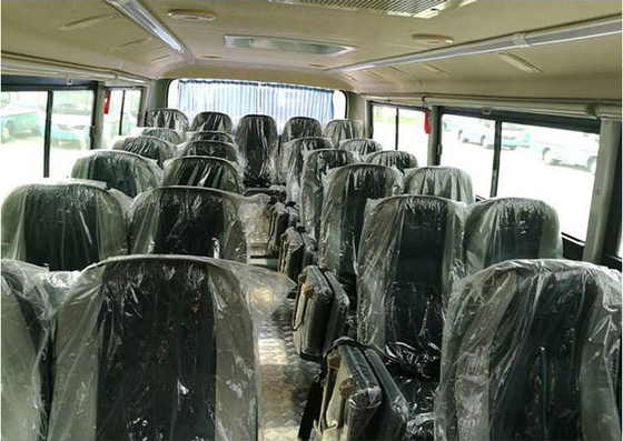 오프로드 타이어 병사들 트랜스포트 버스 군대 차량 포레스트 6x6 일반인 버스 190HP 30 좌석