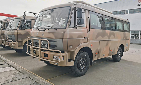 도로 버스 6.7m 시체 수동 변속에서 떨어져 있는 동풍 오프로드 차량 4x4 6x6
