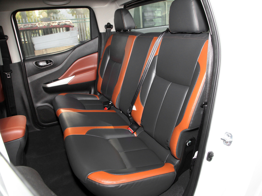 R18 타이어 4WD SUV 차량 시 화물은 트럭 200을 얻습니다 - 300Nm 차축 거리