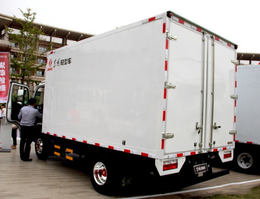 쿠민스 엔진 표시등 화물 트럭 4X2 150 - 250 HP GVW 6 - 12T