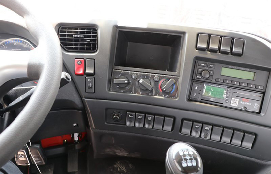 항구 교통을 위한 35 톤 동풍 트랙터 트럭 4x2 350HP 견인차 차