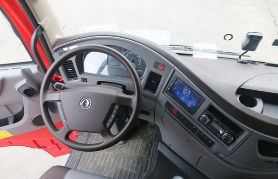 560HP 디젤 파워 견인차 6유로 배출 동풍 견인차 머리