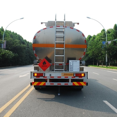 동풍 디젤 엔진차 트랜스포트 트럭 8x4 27 cbm 400 HP GVW 32000KG