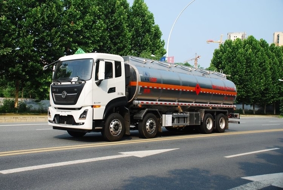 동풍 디젤 엔진차 트랜스포트 트럭 8x4 27 cbm 400 HP GVW 32000KG