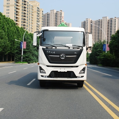 동풍 디젤 엔진차 트랜스포트 트럭 8x4 27 cbm 400 HP GVW 32000KG