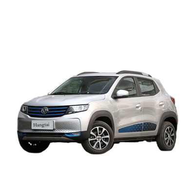 4 시트 순수한 전기 자동차 SUV FWD 운전 차축 거리 2423 밀리미터 빠른 충전 0.5H