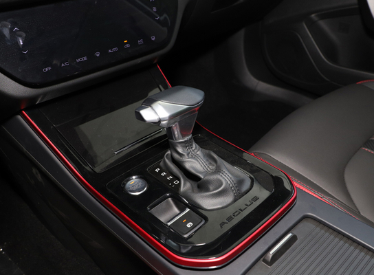 개관적 선루프와 동풍 SUV 자동차 5 시트 150HP